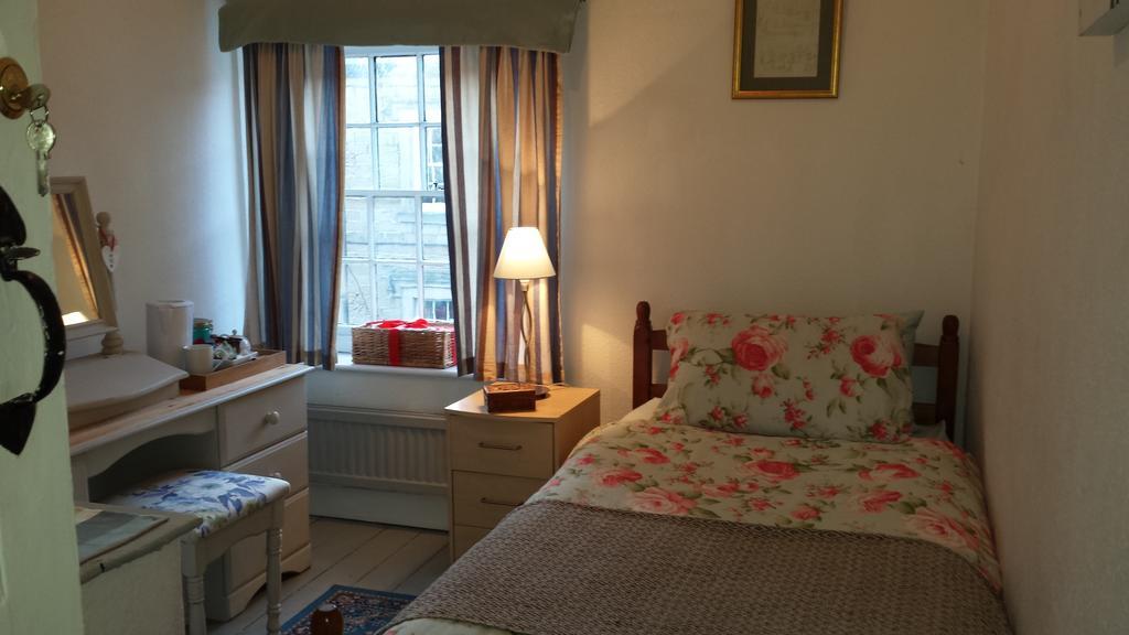 One Castle Street Bed And Breakfast 贝克韦尔 客房 照片