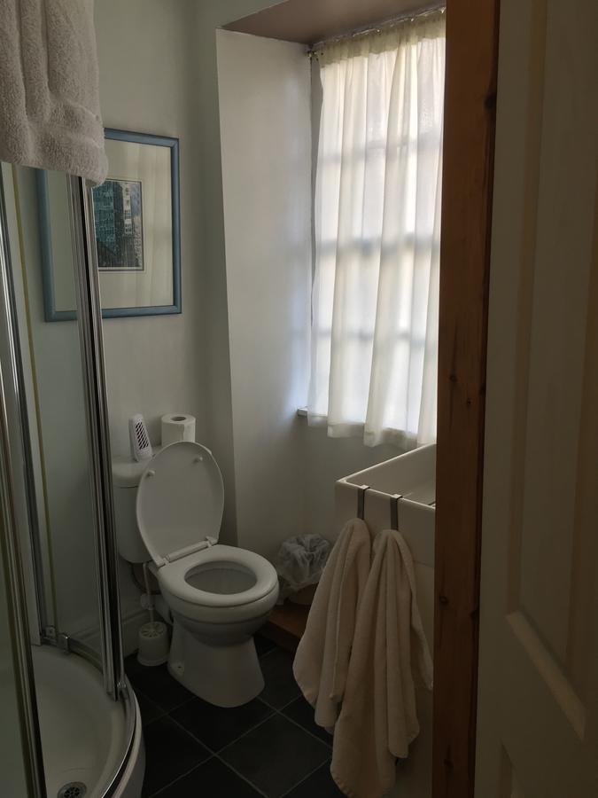 One Castle Street Bed And Breakfast 贝克韦尔 外观 照片